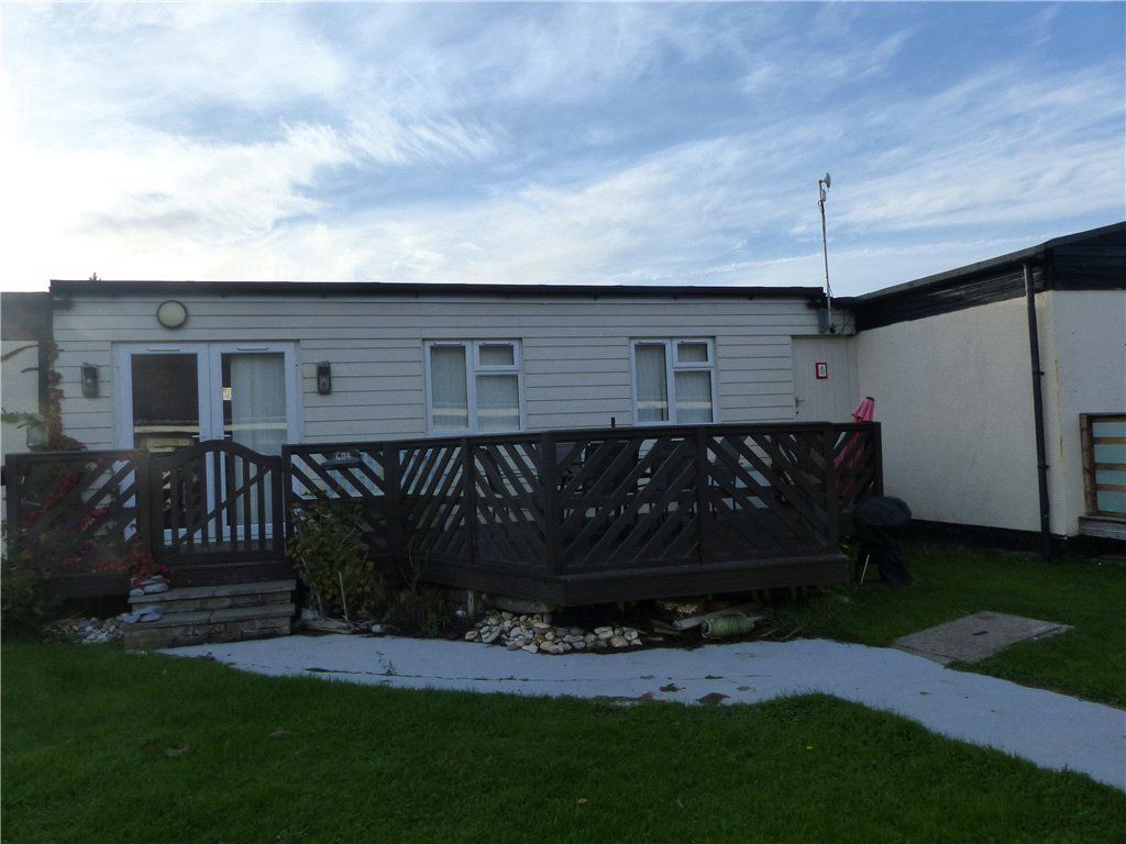 2 bed property for sale in Earnley, Chichester, West Sussex PO20 Zoopla
