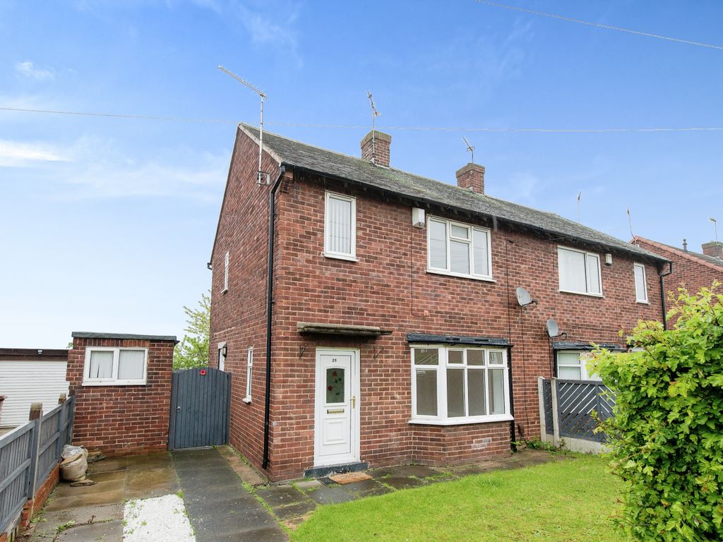 3 bed semidetached house for sale in Stansfield Drive, Castleford
