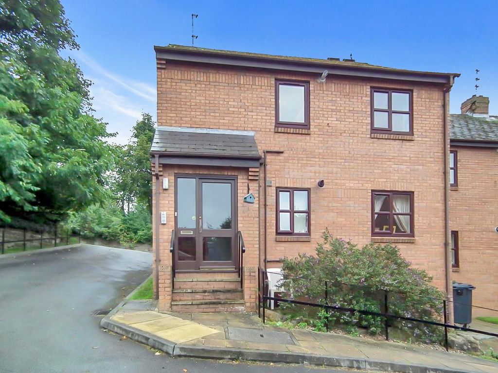 2 bed flat for sale in The Belfry, Yeadon, Leeds LS19, £115,000 Zoopla