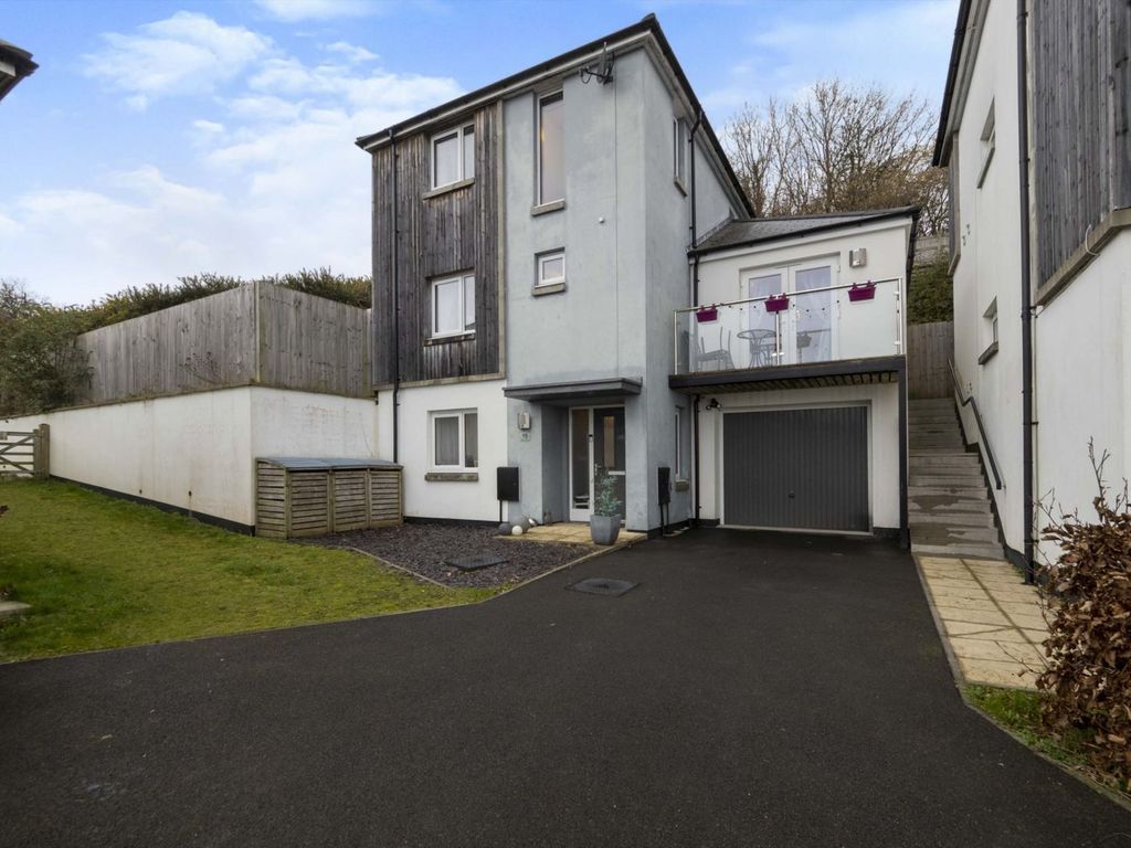 4 bed detached house for sale in Gascon Close, Ogwell TQ12 Zoopla