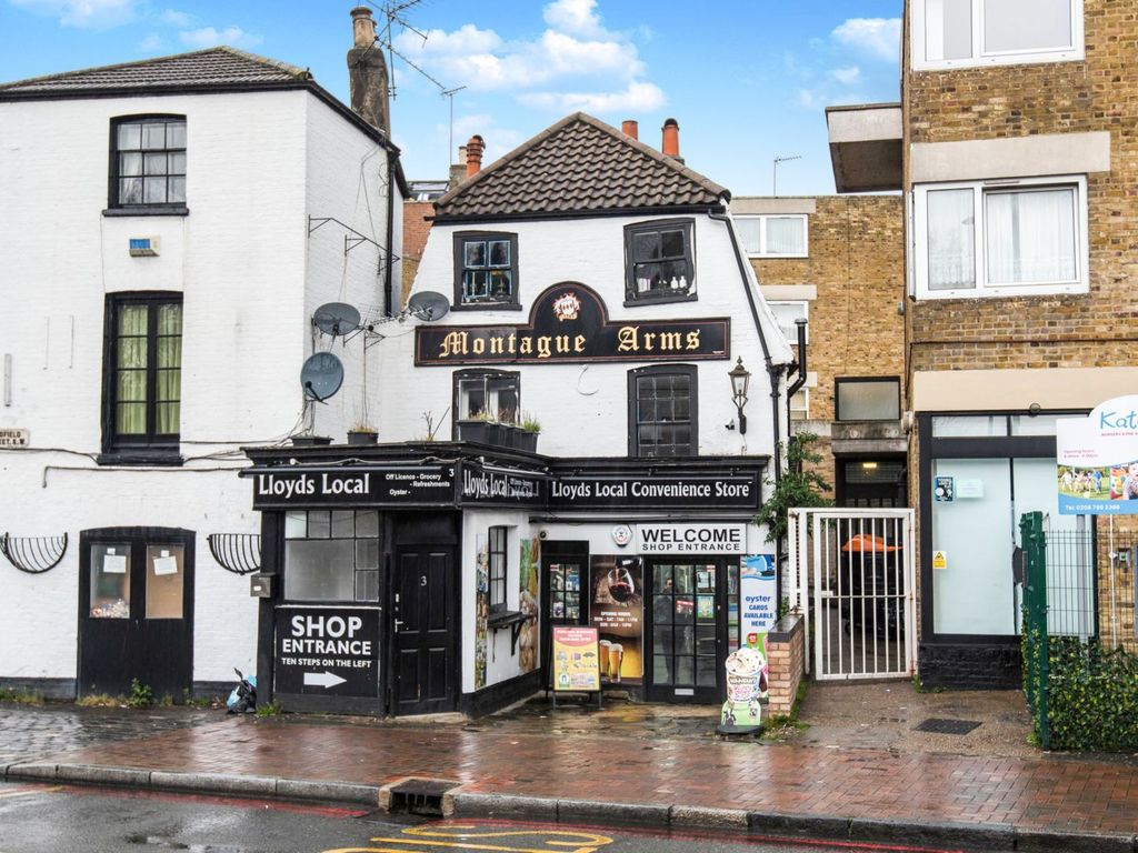 Medfield Street, Roehampton SW15