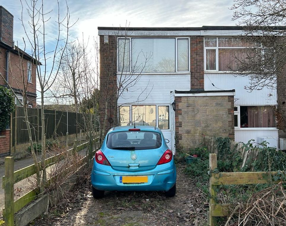 2 bed town house for sale in 70 Braunstone Lane, Leicester LE3, £119,000 Zoopla