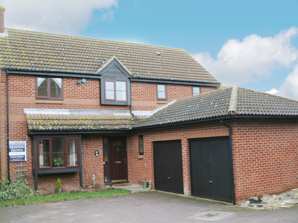 4 bed detached house for sale in Cheshire Road, Thame, Oxfordshire OX9