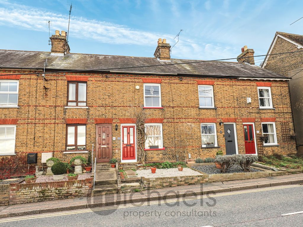 2 bed terraced house for sale in Hedingham Road, Halstead CO9 Zoopla
