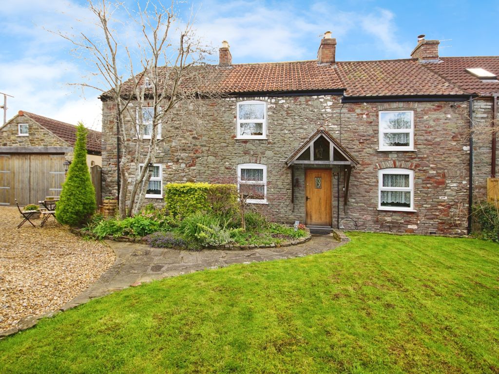 4 bed semidetached house for sale in Bath Road, Bridgeyate, Bristol