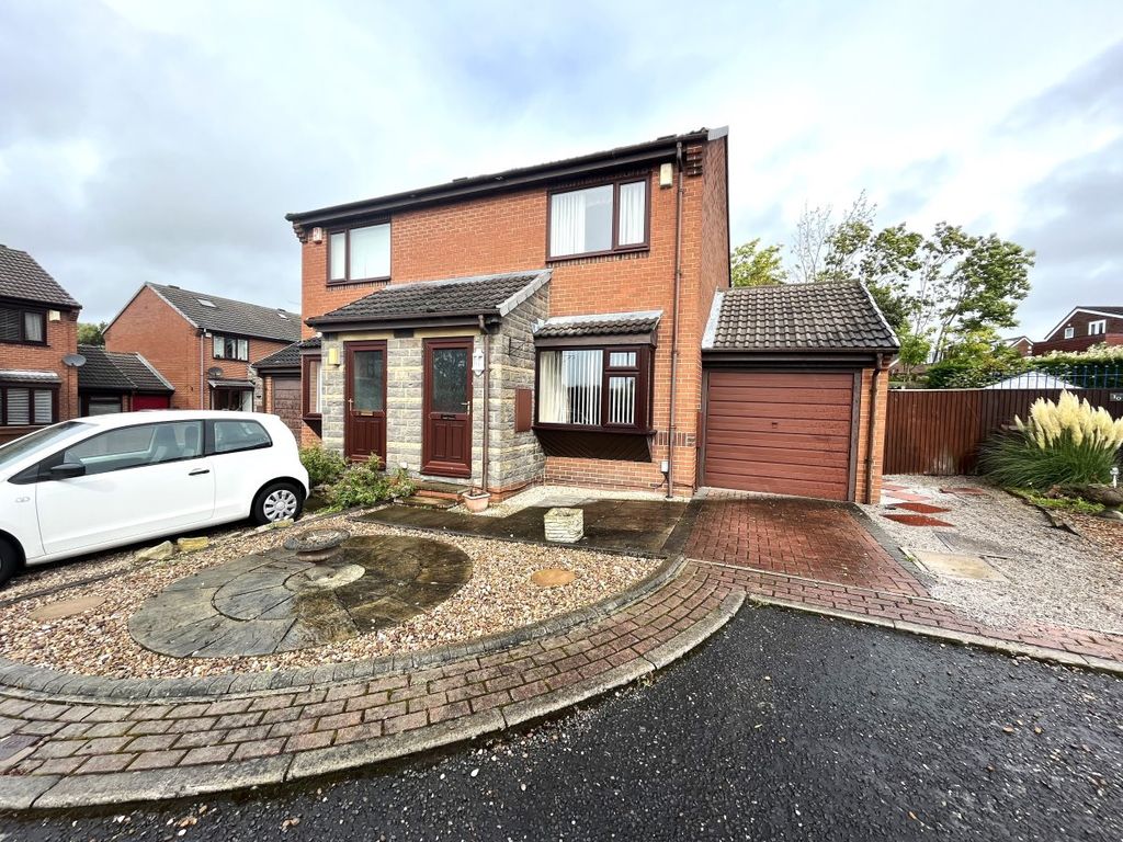2 bed semidetached house for sale in Turn O'the Nook, Ossett WF5, £