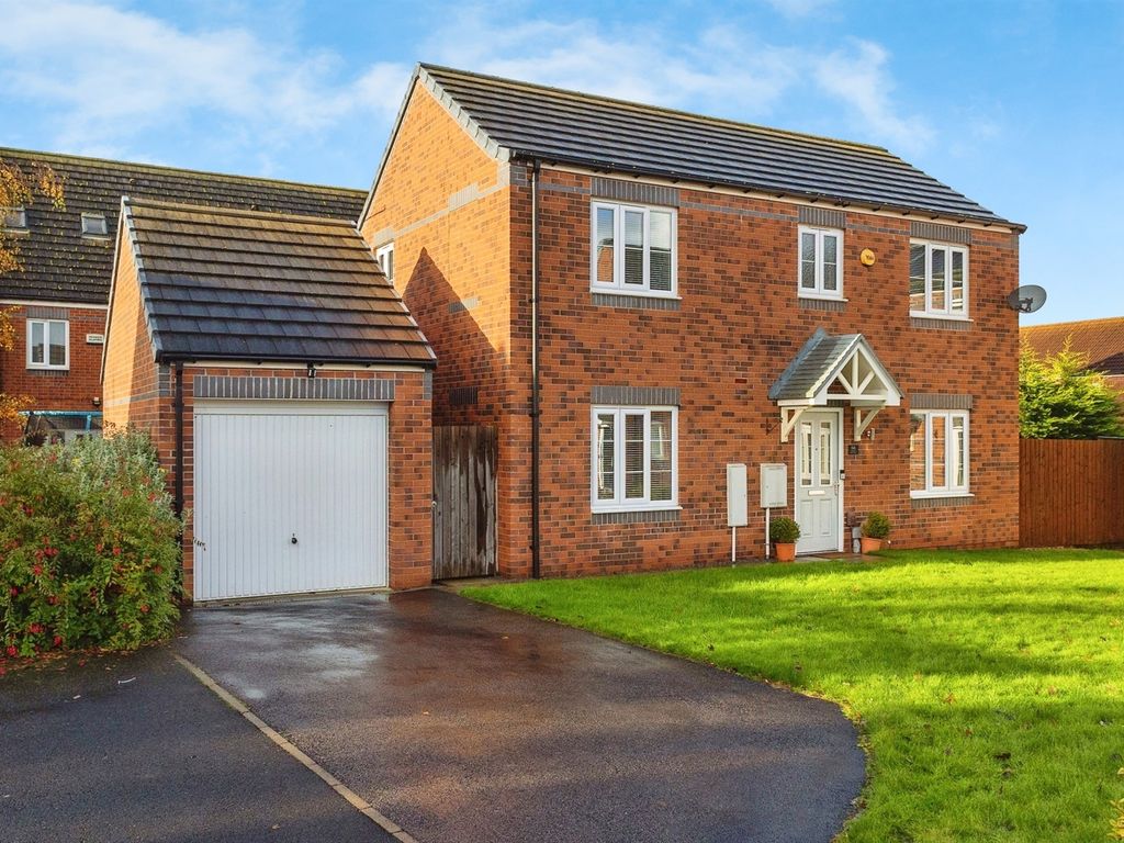 3 bed detached house for sale in Scholars Rise, Middlesbrough TS4, £