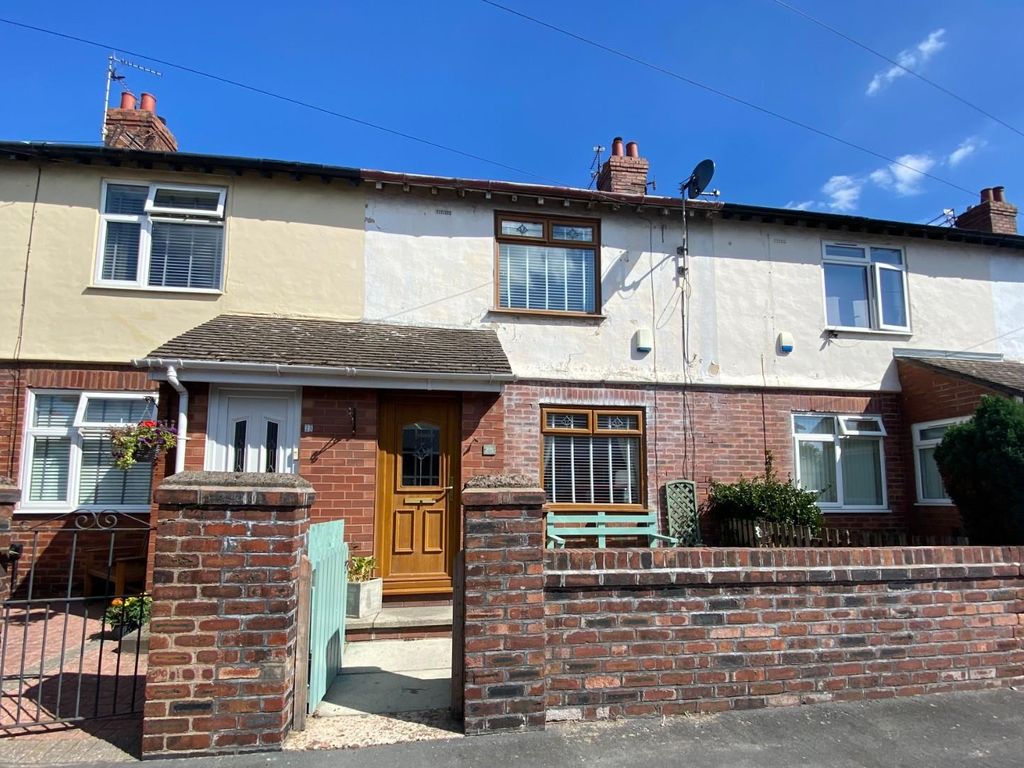 2 bed terraced house for sale in Worthing Street, BrightonLeSands