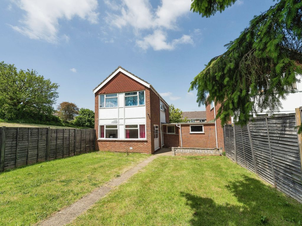 3 bed linkdetached house for sale in Middlemarch, Witley, Godalming, Surrey GU8 Zoopla