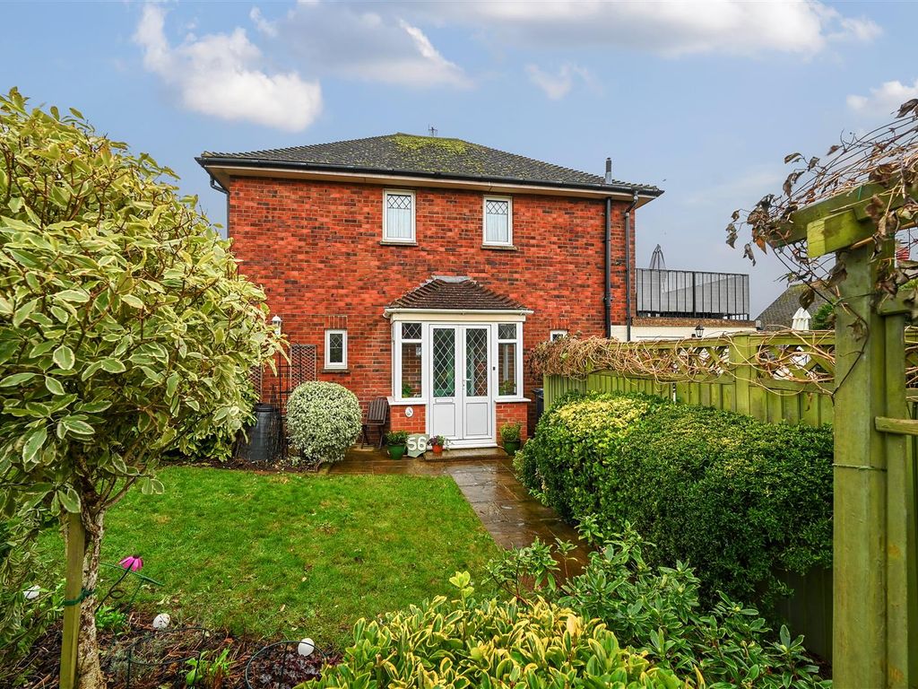 3 bed semidetached house for sale in Downsway, Southwick, Brighton