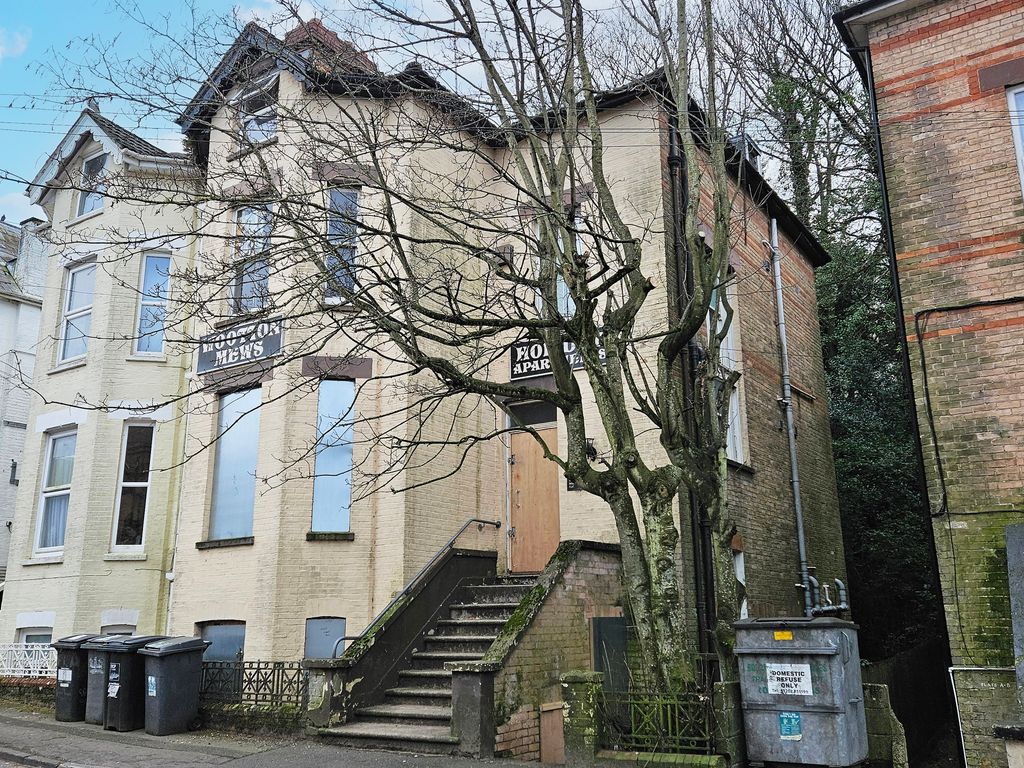 Block of flats for sale in HMO, Bournemouth BH1, £350,000 Zoopla