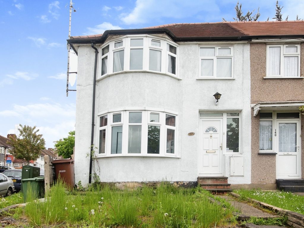 3 bed end terrace house for sale in Roxeth Green Avenue, South Harrow