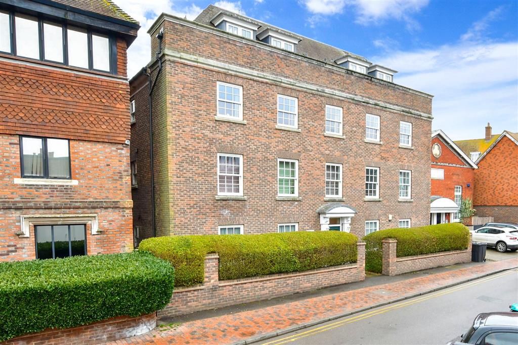 1 bed flat for sale in Bank Street, Tonbridge, Kent TN9 Zoopla