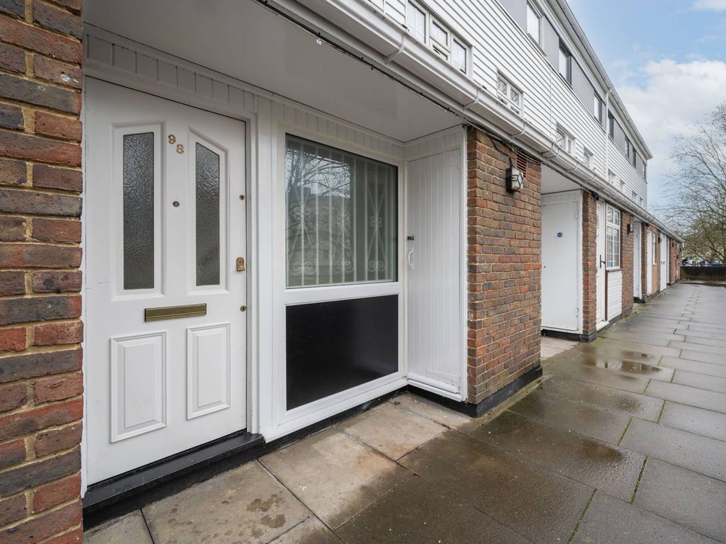 2 bed for sale in Granby Street, Bethnal Green, London E2