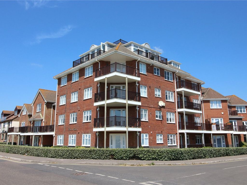 3 bed flat for sale in Barton Chase, First Marine Avenue, Barton On Sea