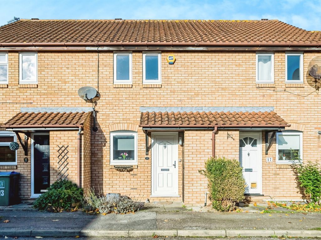 2 bed terraced house for sale in Eames Close, Aylesbury HP20, £260,000