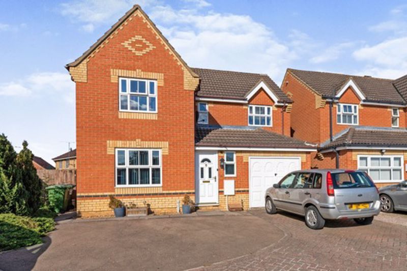 4 bed detached house for sale in Turnstone Way, Stanground