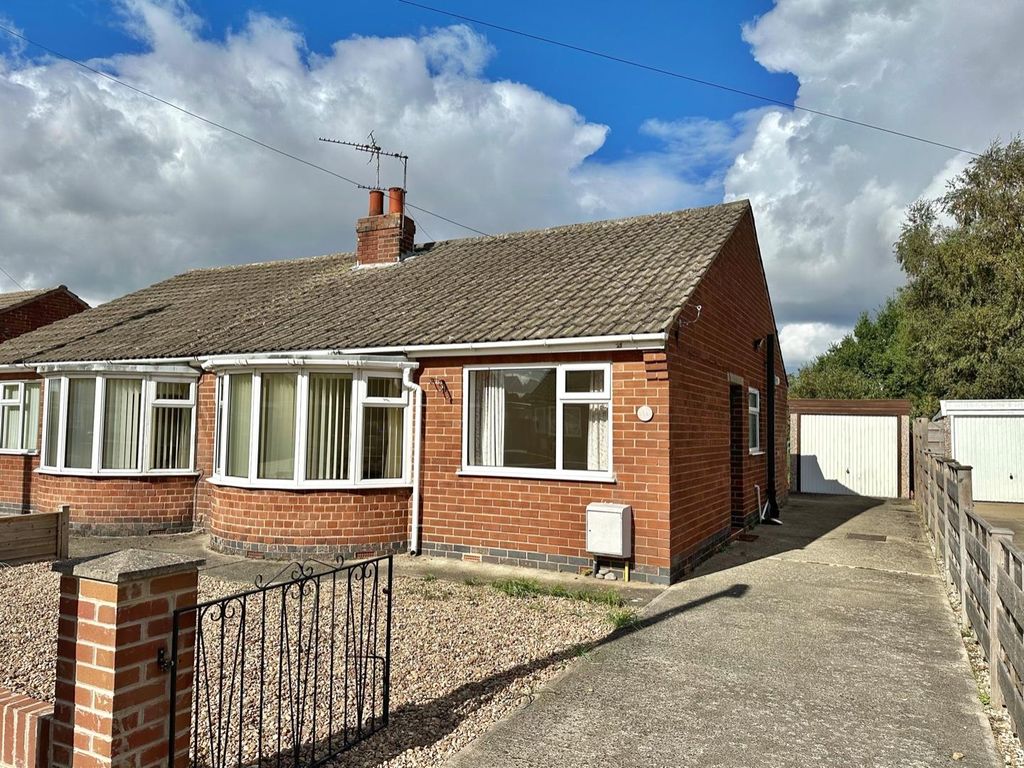 2 bed semidetached bungalow for sale in Westfield Grove, Wigginton