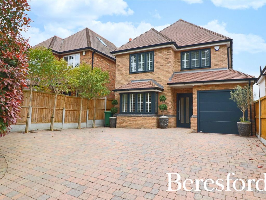 5 bed detached house for sale in Norsey Road, Billericay CM11 Zoopla