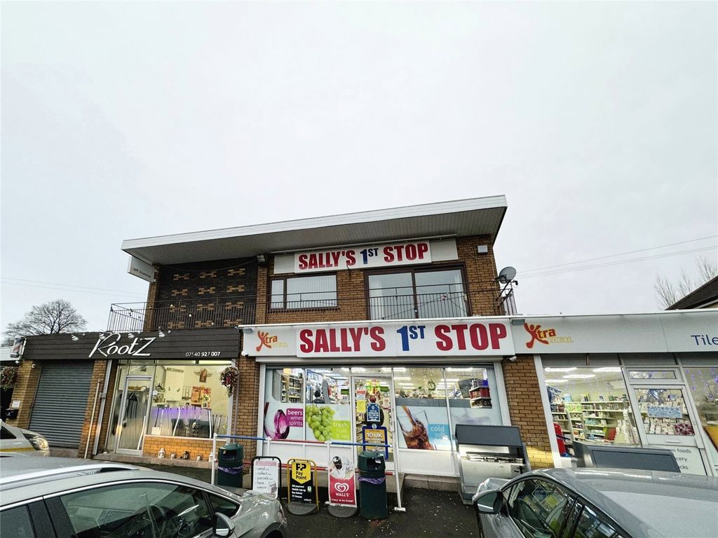 4 bed flat to rent in Tiled House Lane, Brierley Hill, West Midlands