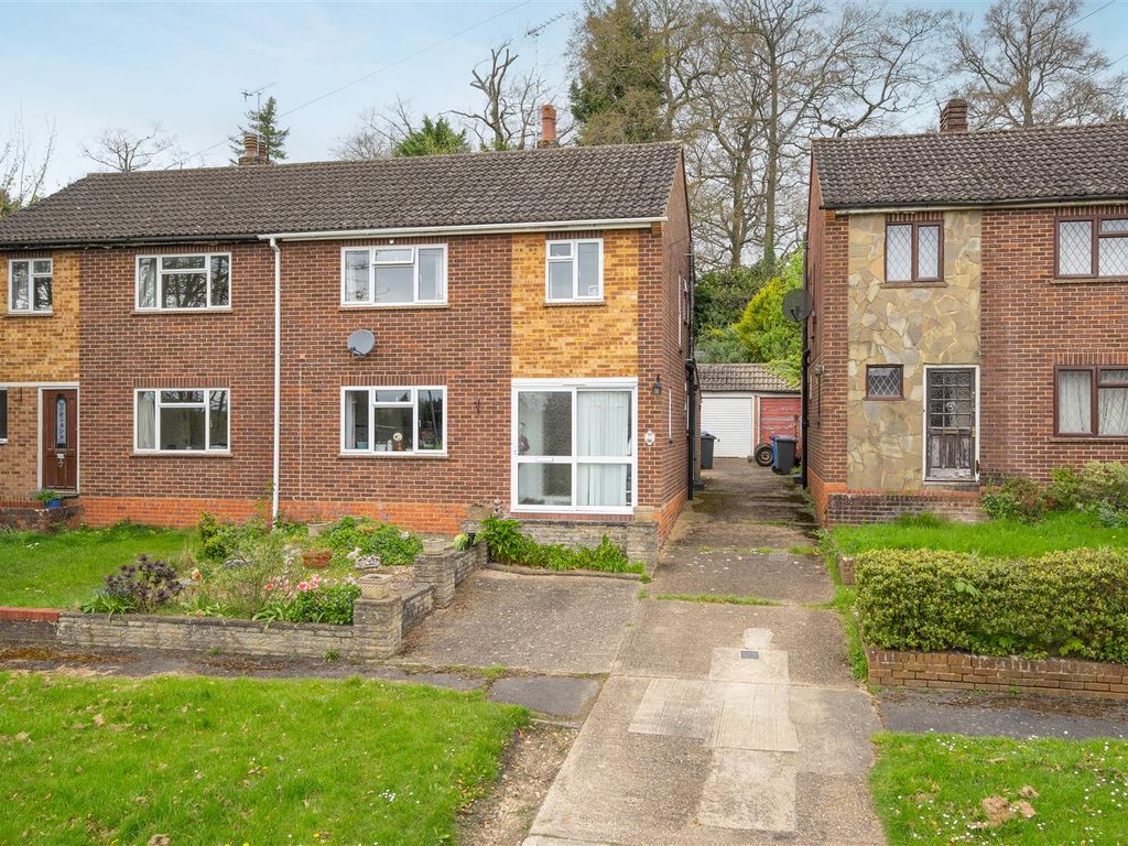 3 bed semidetached house for sale in Highfields, Sunningdale, Ascot SL5, £550,000 Zoopla