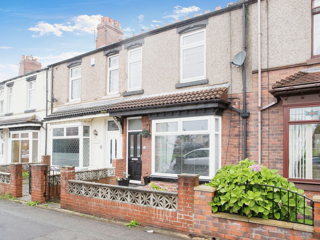 2 bed terraced house for sale in Grange Avenue, Auckland DL14, £