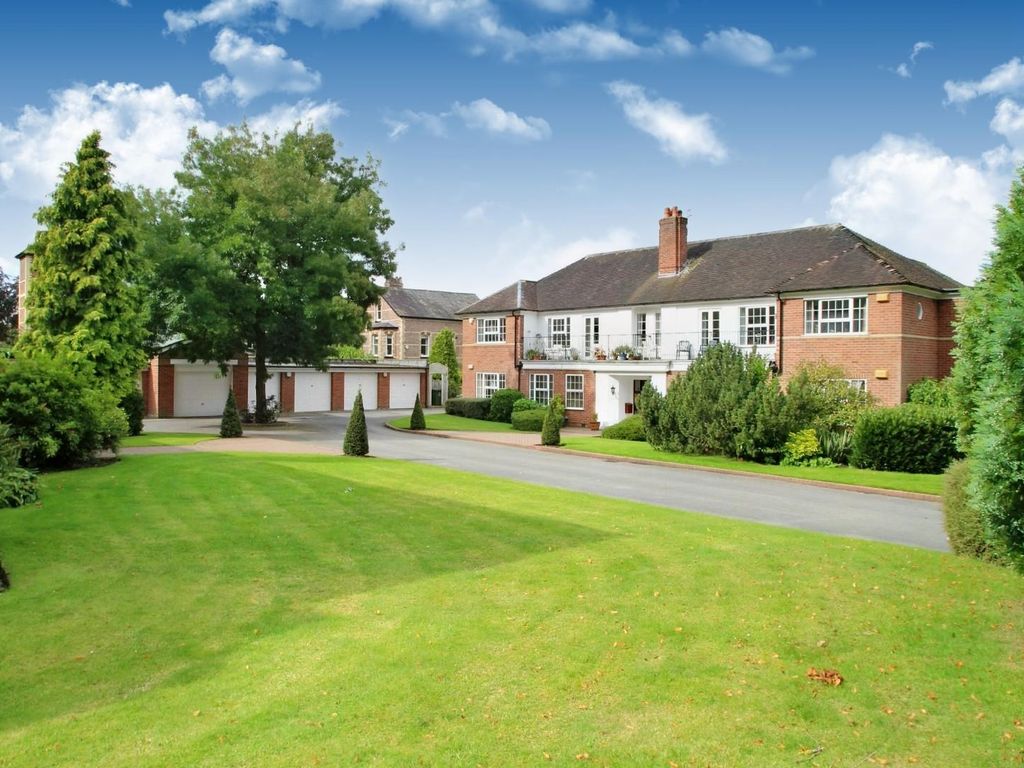 Groby Court, Groby Road, Altrincham WA14  