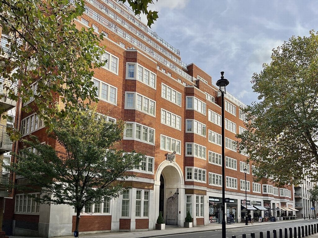1 bed flat to rent in Romney House, Marsham Street, Westminster SW1P, £