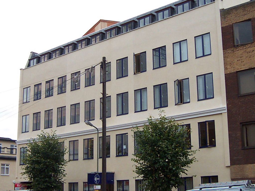 Office to let in Albert Place, Finchley Central, London N3 Zoopla