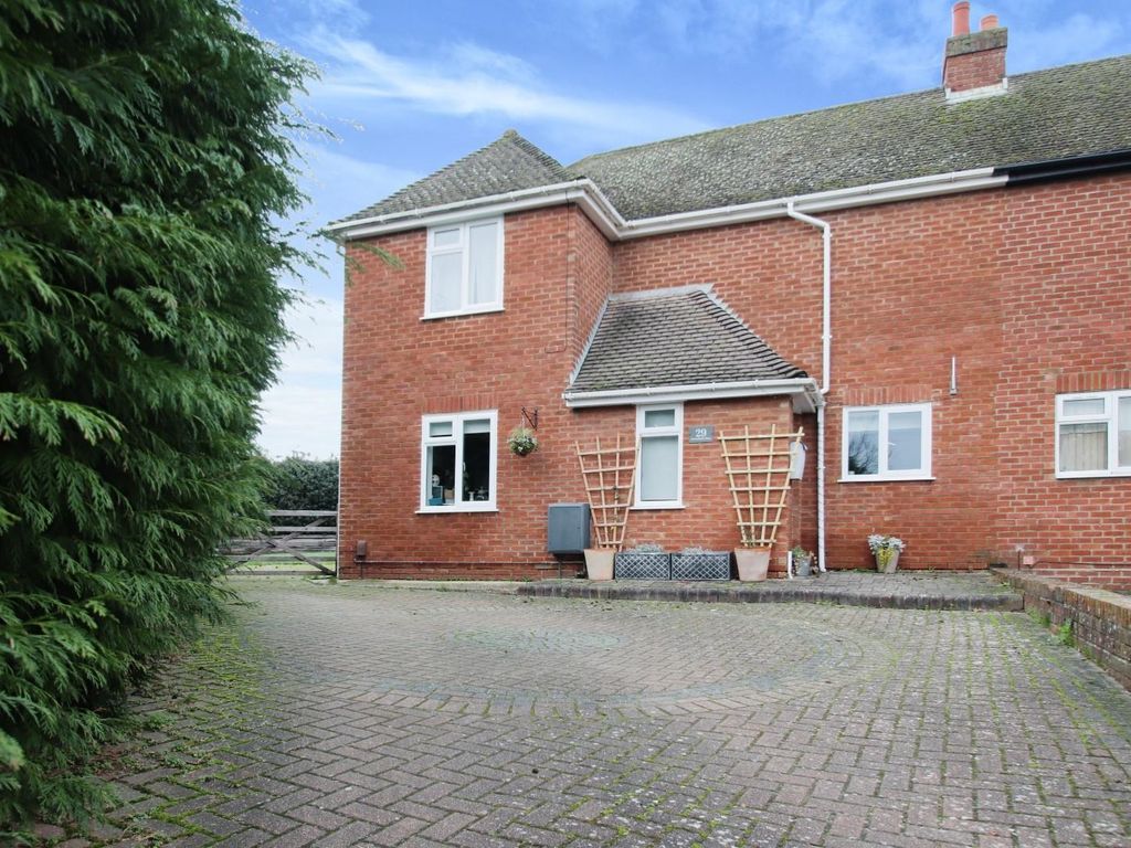 3 bed semidetached house for sale in Greenfinch Close, Eastleigh SO50