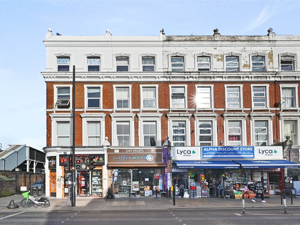 1 bed flat for sale in Uxbridge Road, London W12 Zoopla