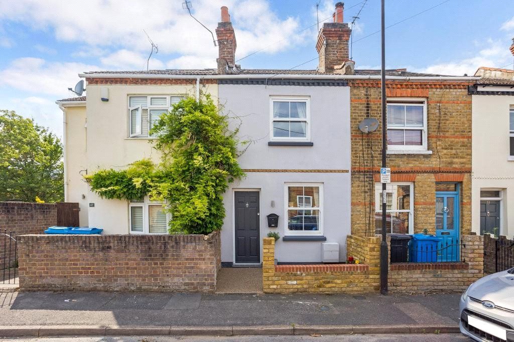 2 bed semidetached house for sale in Bourne Avenue, Windsor, Berkshire