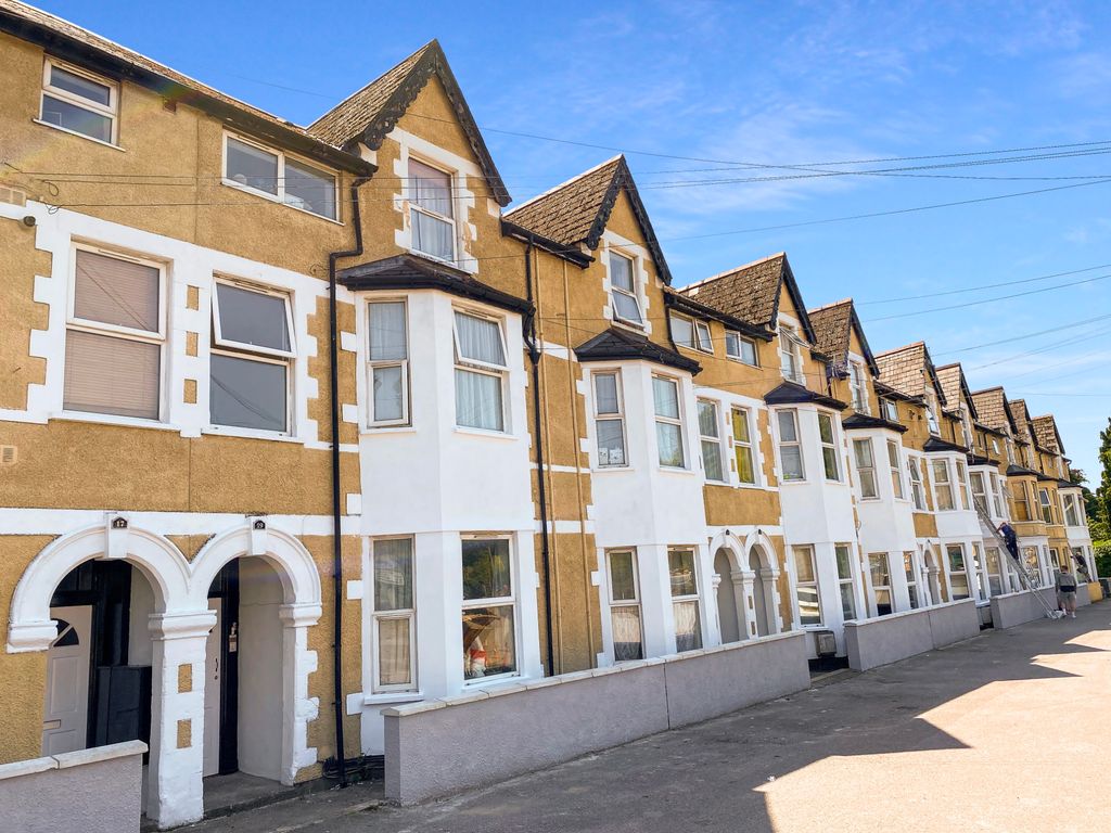 Studio to rent in Ely Road, Cardiff CF5, £745 pcm Zoopla