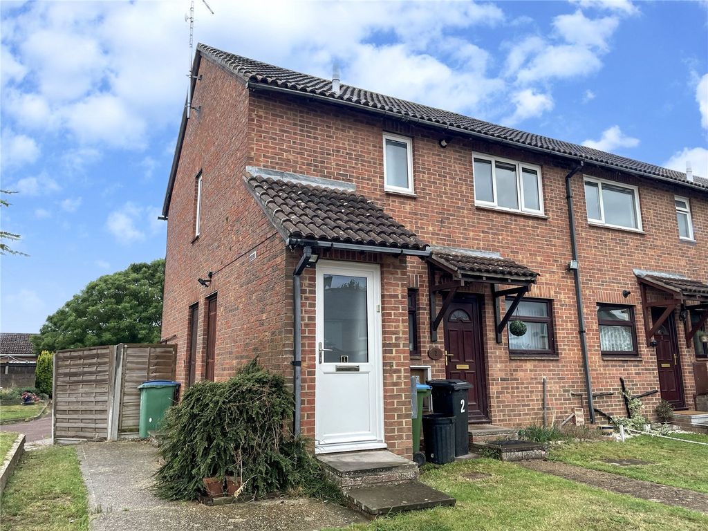 1 bed flat for sale in Wadhurst Close, Bognor Regis, West Sussex PO21