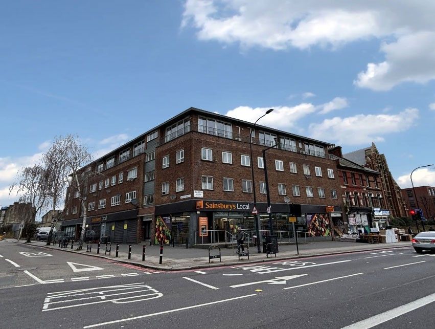 1 bed flat for sale in Flat 13, Austin House, 2 Lambert Road, Brixton