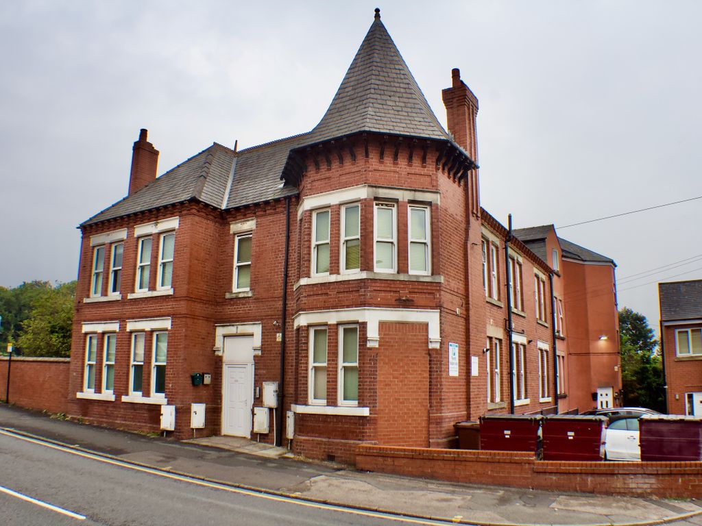 2 bed flat to rent in The Old Railway, High Street, Golborne