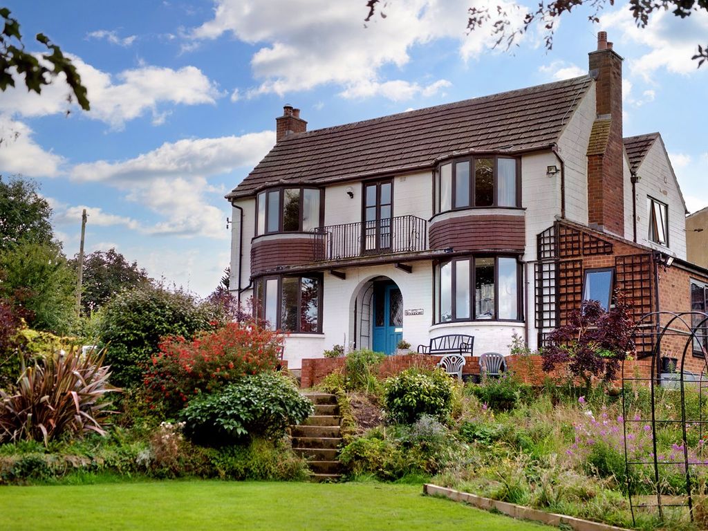 4 bed detached house for sale in Wakefield Road, Drighlington, Bradford