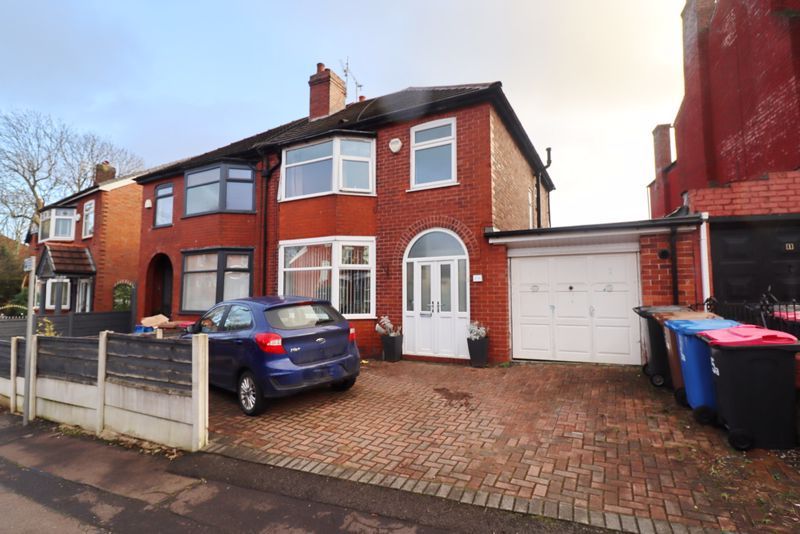 3 bed semidetached house for sale in Trafalgar Road, Salford M6 Zoopla