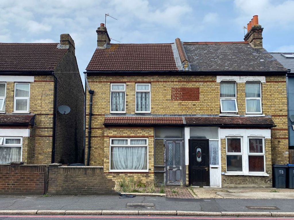 3 bed semidetached house for sale in 118 Waddon Road, Croydon, Surrey