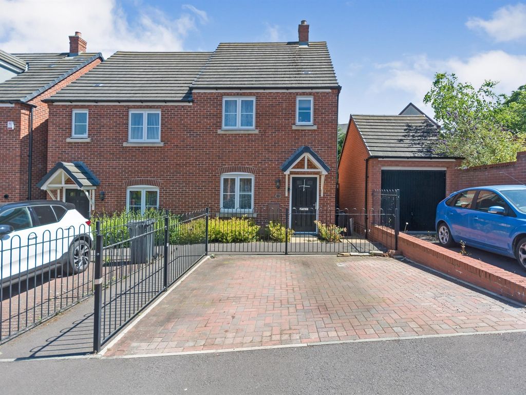 Deers Way, Birmingham B16  