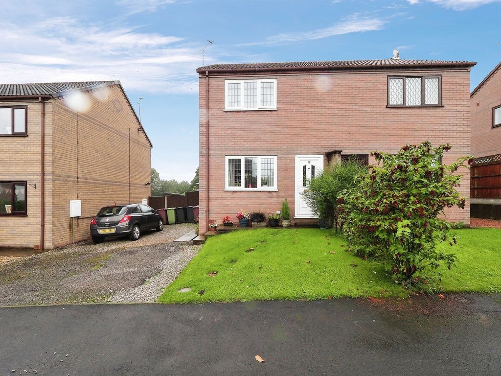 2 bed semidetached house for sale in Sycamore Close, Stretton