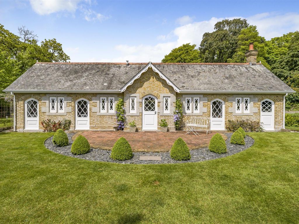 2 bed detached bungalow for sale in Killiow, Truro TR3 Zoopla