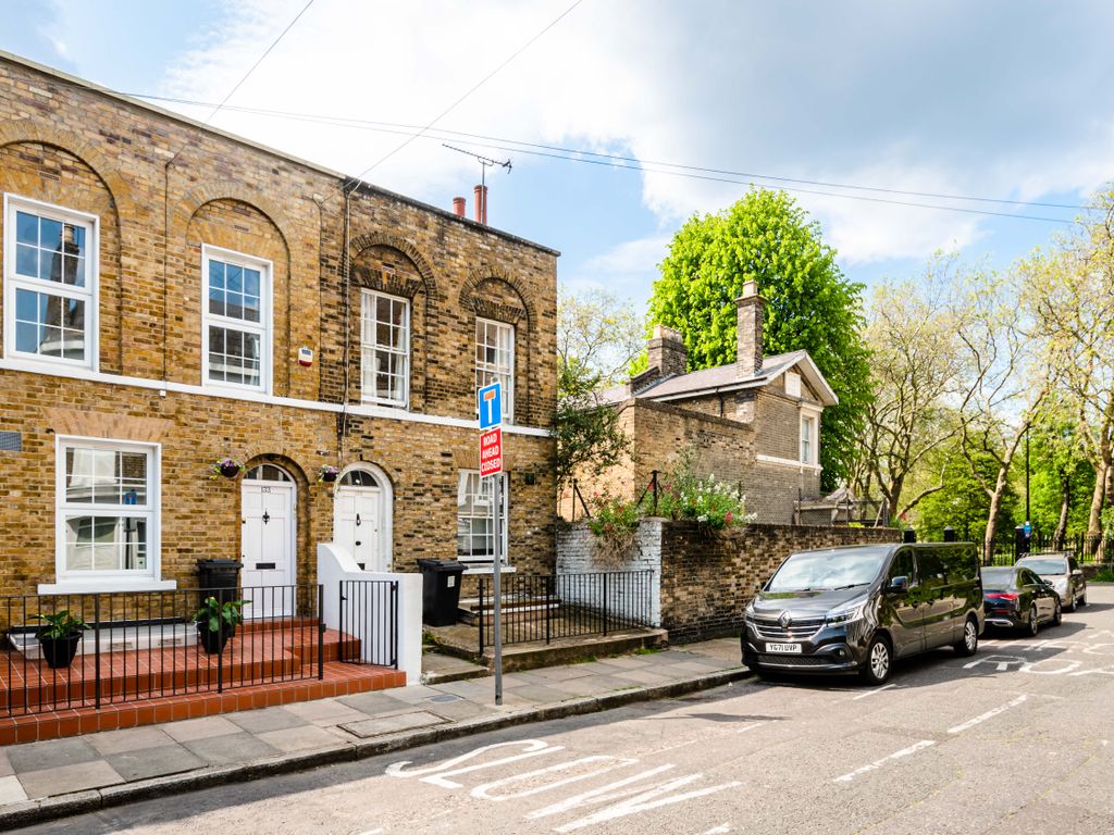 3 bed terraced house for sale in White Horse Road, Stepney E1 Zoopla