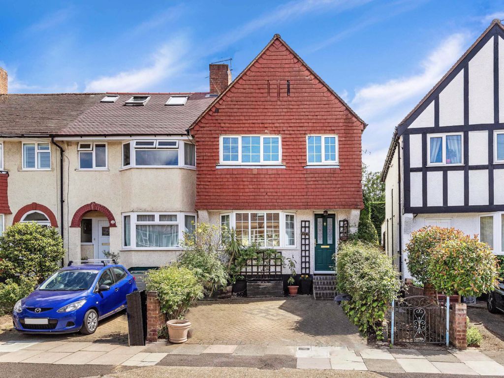 3 bed terraced house for sale in Fulwell Park Avenue, Twickenham TW2