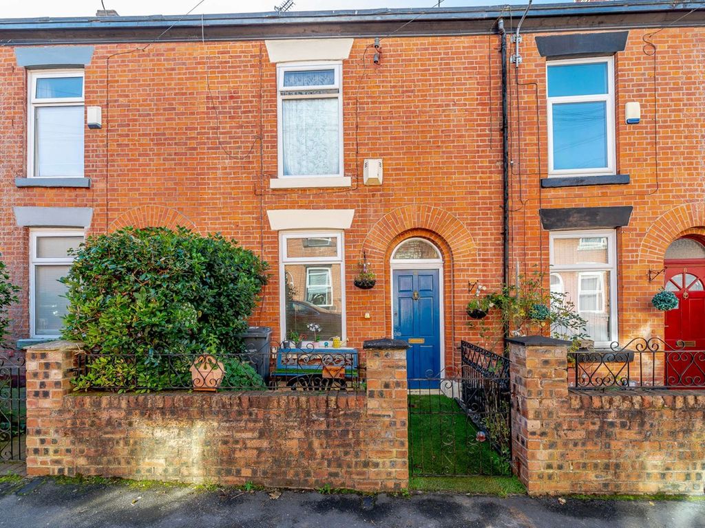 2 bed terraced house for sale in Sandheys Grove, Manchester M18 Zoopla