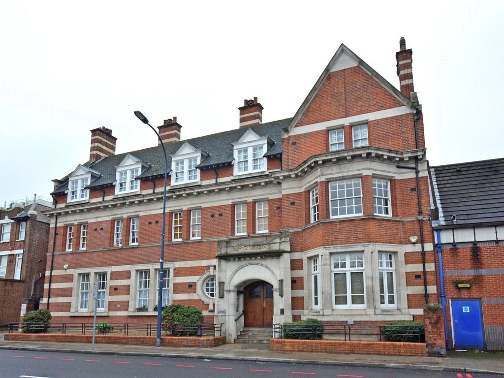 Lee High Road Lee London SE12  