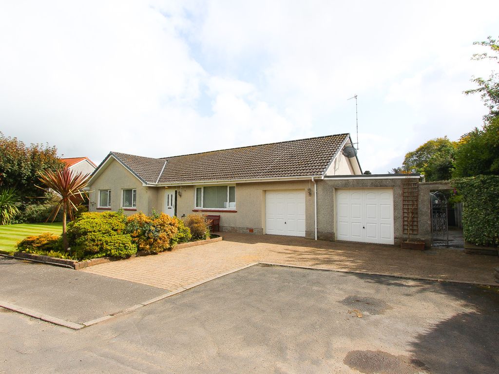 4 bed detached bungalow for sale in 'aberdelghy' 14 Ryanview Crescent