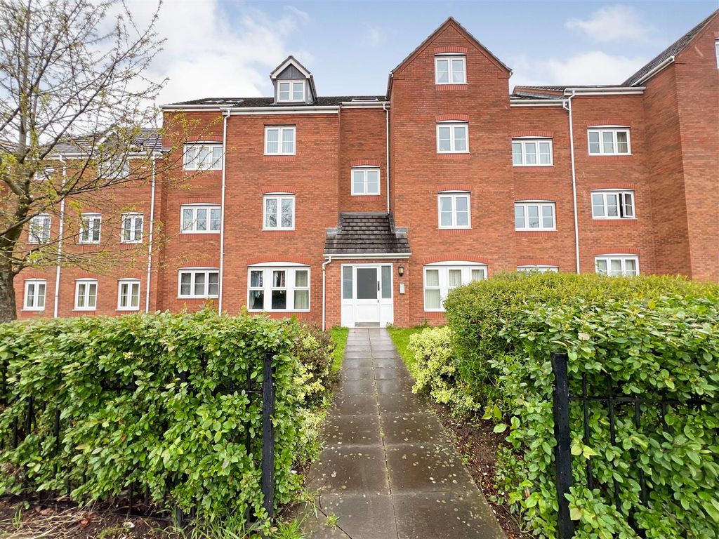 2 bed flat for sale in Siddeley Avenue, Coventry CV3, £90,000 Zoopla
