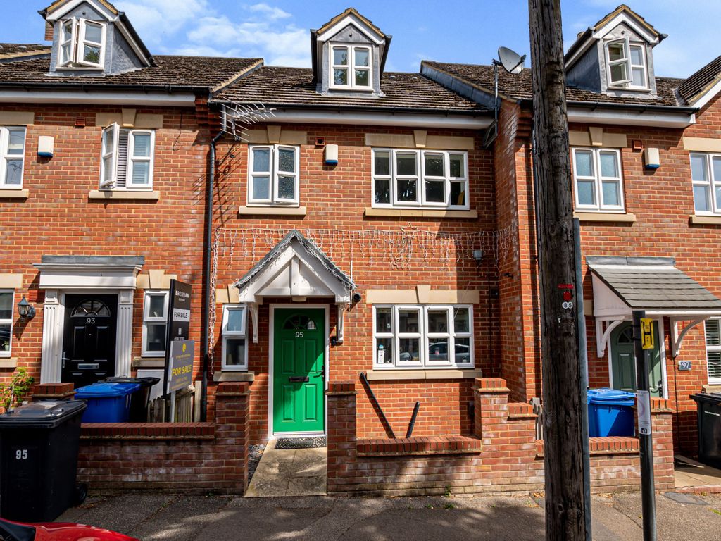 4 bed terraced house for sale in St. Peters Avenue, Kettering NN16 Zoopla