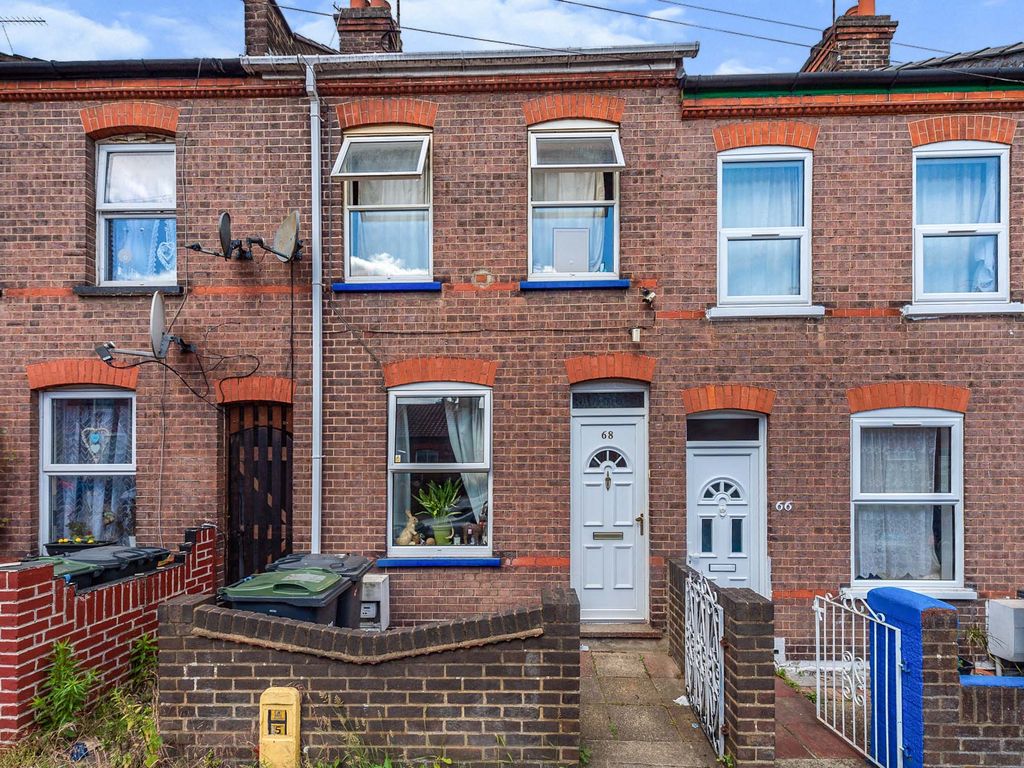 St. Peters Road, Luton LU1  